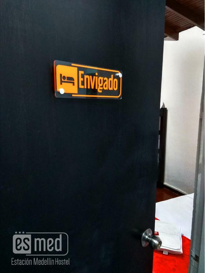 Esmed Hostel Medellín Extérieur photo